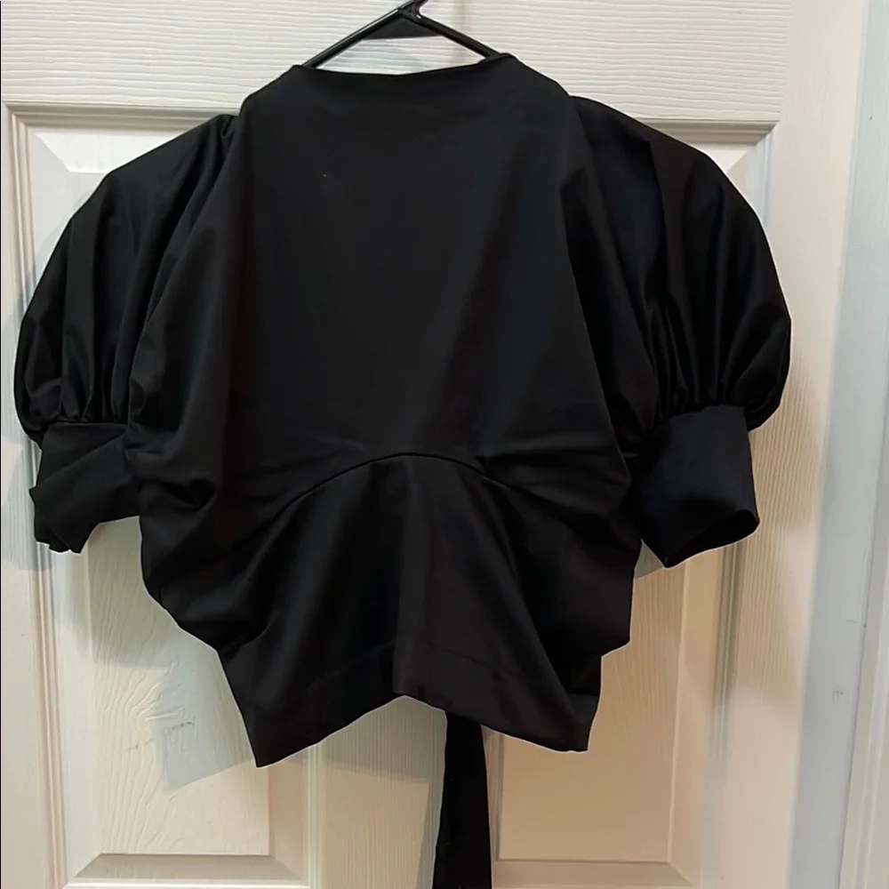 Nikolia Black Puff Sleeve Zip-Up Top - Picture 5 of 8